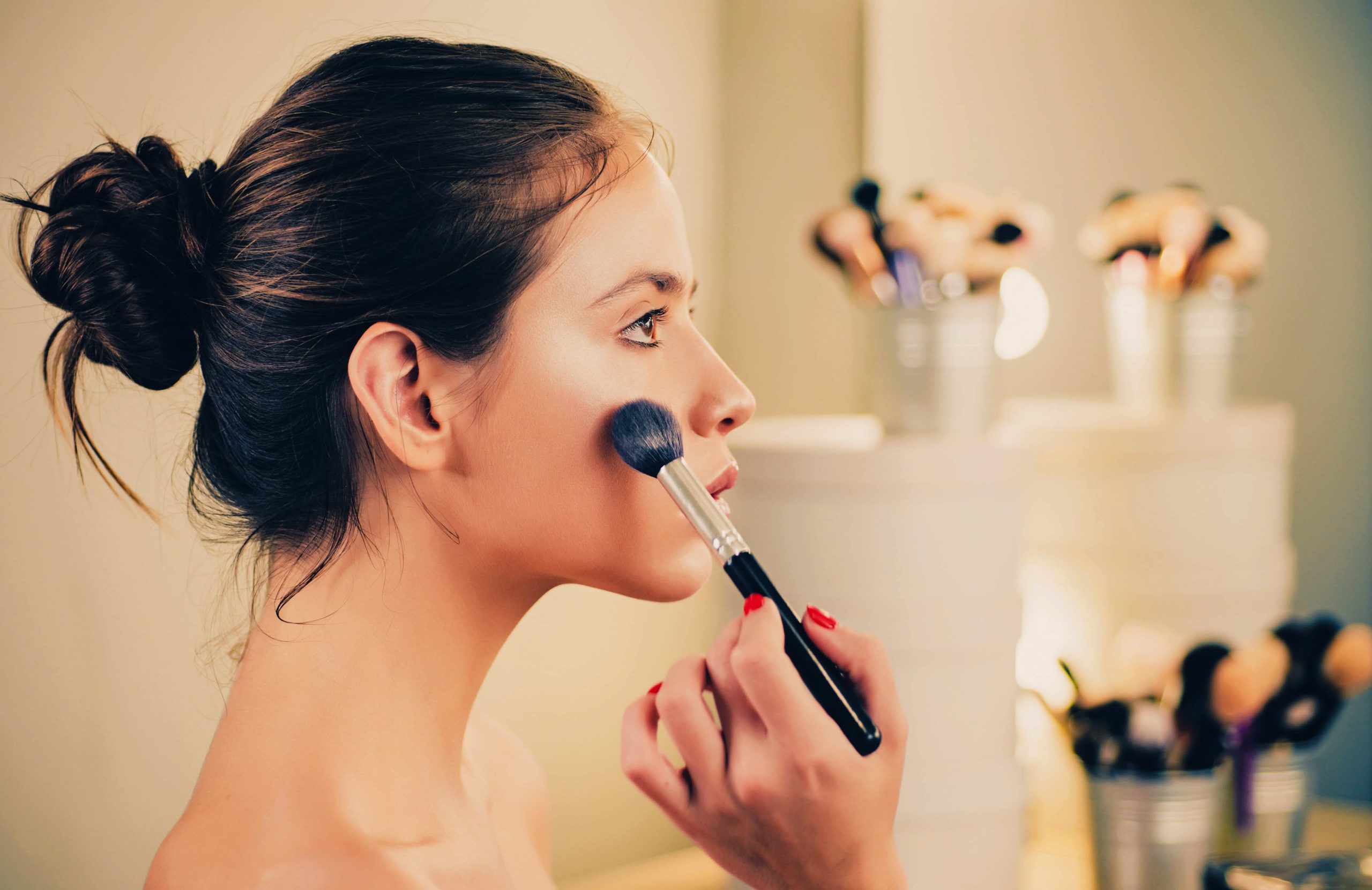 Airbrush makeup course
