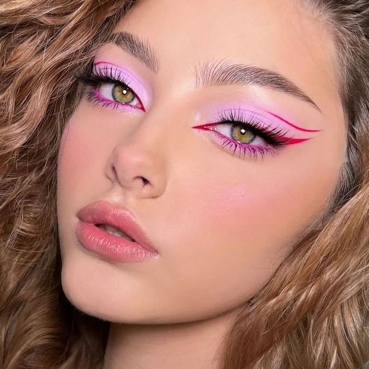 Bold Pink winged liner