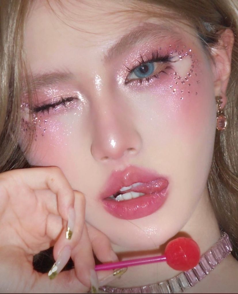 pink and peach eyeshadow looks