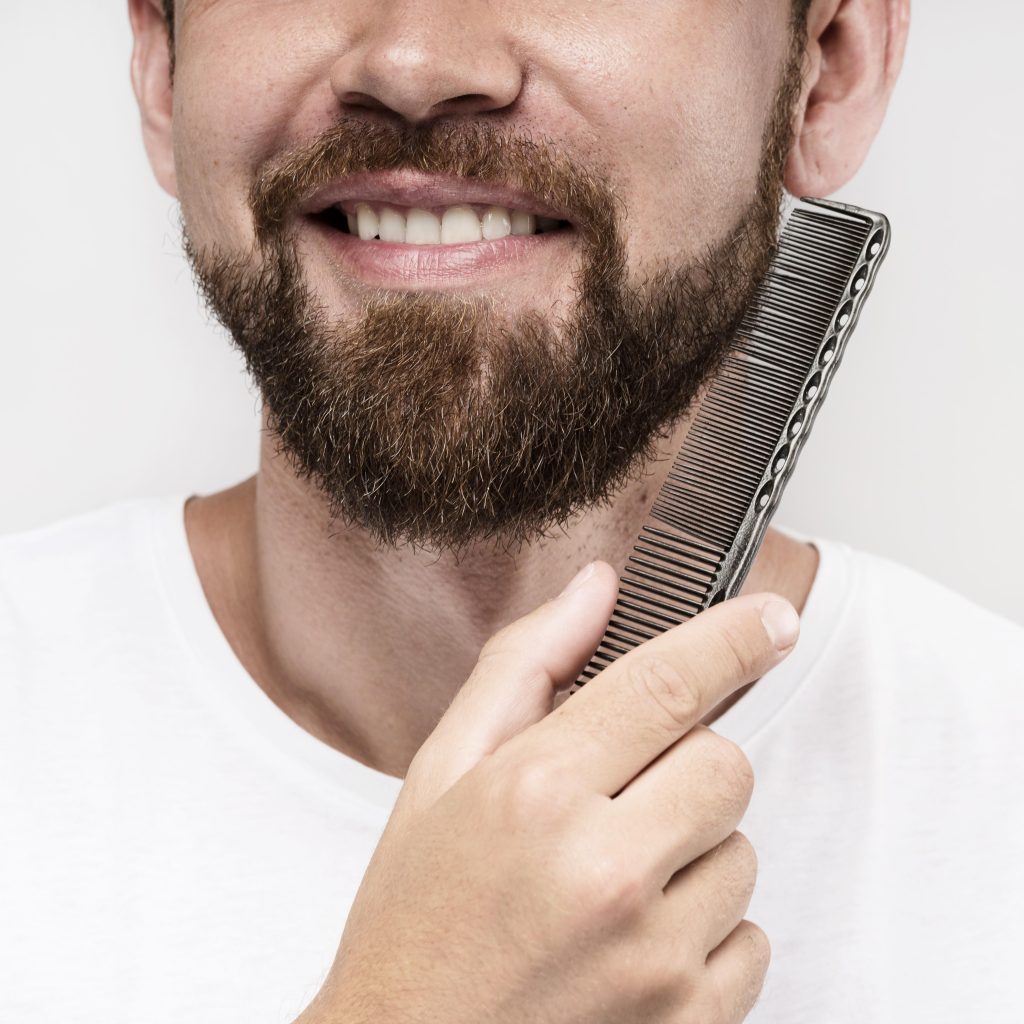 A man with comb over with low taper