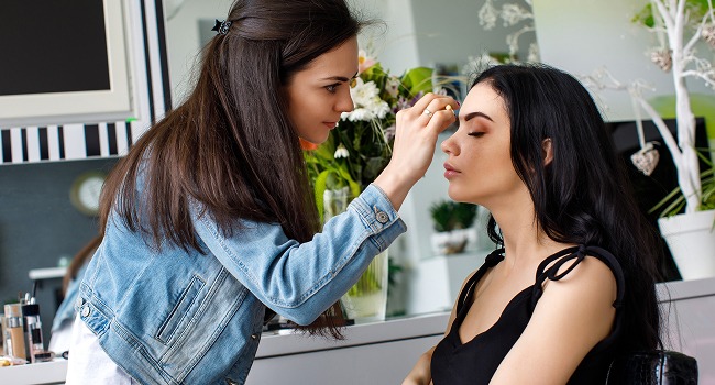 make-up-artist
